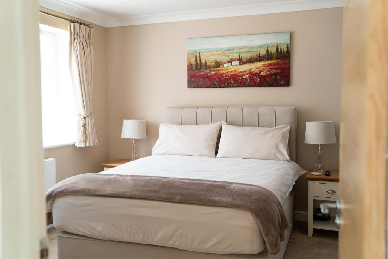 The Cedars Bed & Breakfast West Clandon ภายนอก รูปภาพ