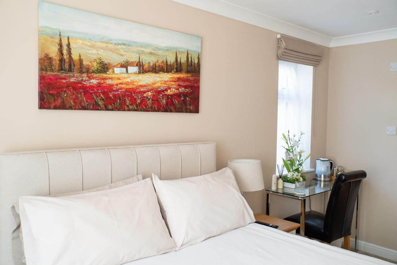 The Cedars Bed & Breakfast West Clandon ภายนอก รูปภาพ